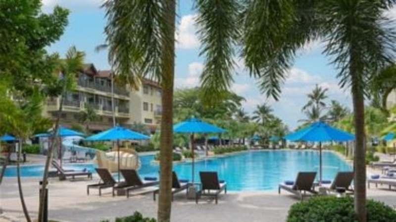 phuket-marriott-resort-merlin-beach3