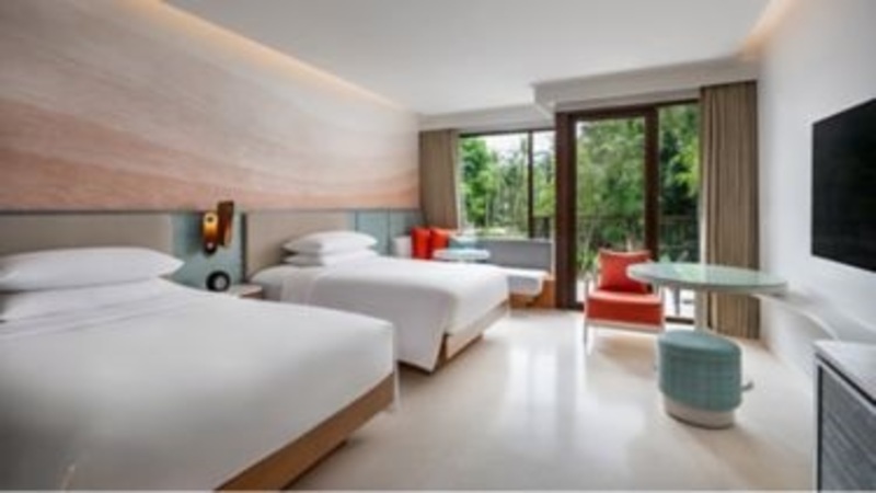 renaissance-phuket-resort1.