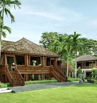 Exterior view at 137 Pillars House