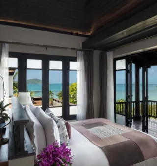 Guest room at Anantara Lawana Koh Samui Resort