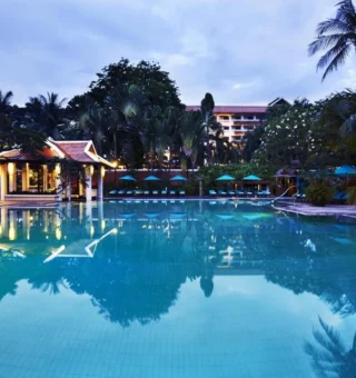 Swimming pool at Anantara Riverside Bangkok Resort