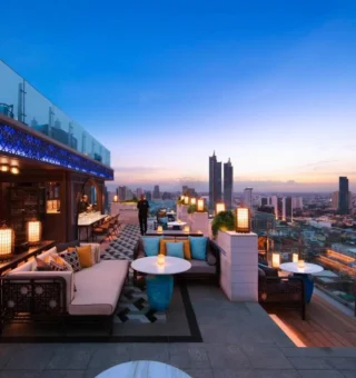 Bar/lounge at Bangkok Marriott Hotel The Surawongse