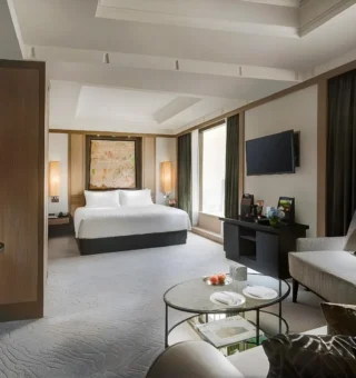 Guest room at Banyan Tree Bangkok