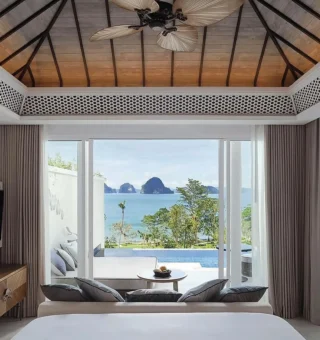 Premium Ocean Pool Suite King - View at Banyan Tree Krabi