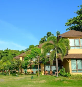 Guest room at Bundhaya Villas
