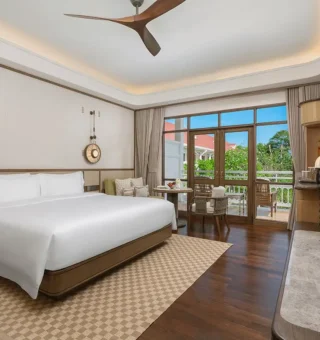 Deluxe King - Bed at Centara Grand Beach Resort & Villas Hua Hin