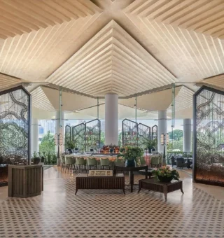 Bar/lounge at Dusit Thani Bangkok