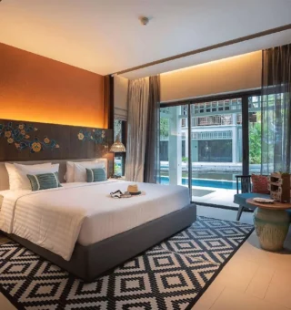 Deluxe Pool Access with 1 King Size Bed - Guestroom at Grand Mercure Khao Lak Bangsak