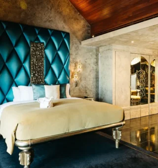 Three Bedroom Villa with Private Pool - Bed at Iniala Beach House