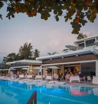 Restaurant at Kata Rocks