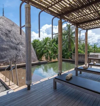Swimming pool at La A Natu Bed & Bakery