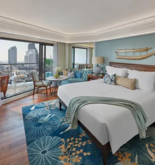 Guest room at Mandarin Oriental, Bangkok
