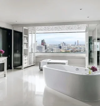 Bathroom at Millennium Hilton Bangkok