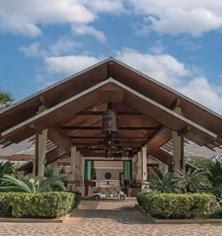 Entrance at Ravindra Beach Resort & Spa