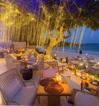 Bar/lounge at Sai Kaew Beach Resort