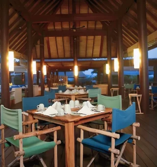 Dining at Six Senses Samui