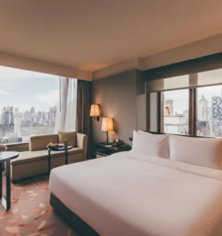 Guest room at The Okura Prestige Bangkok