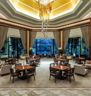 Restaurant at The Peninsula Bangkok