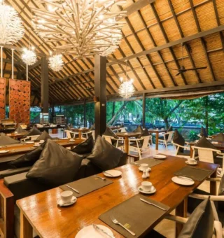 Restaurant at The Sevenseas Resort Koh Kradan