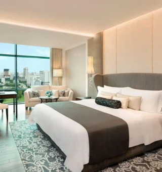 Astor Golf Course, Guest room, 1 King, Golf Course view - Guestroom at The St. Regis Bangkok