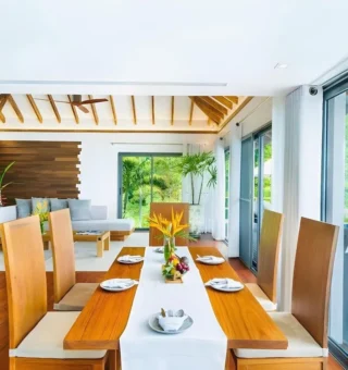 Dining at TreeHouse Villas – Adult only