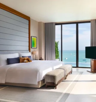 Guest room at V Villas Phuket – MGallery
